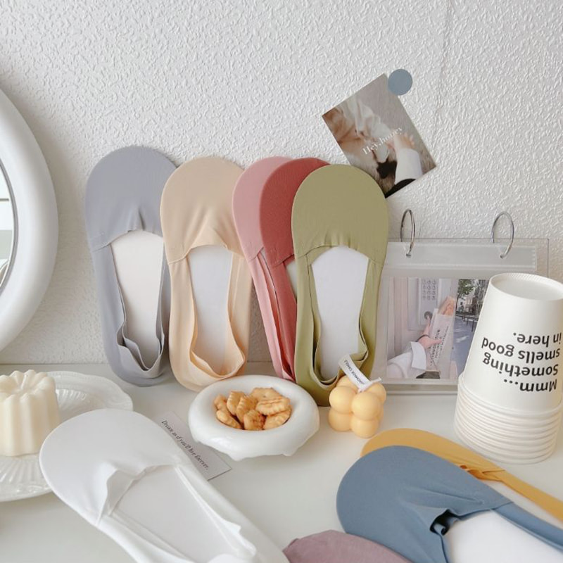 Morandi Ice Silk Ghép băng lụa Ice Silk Vớ vô hình